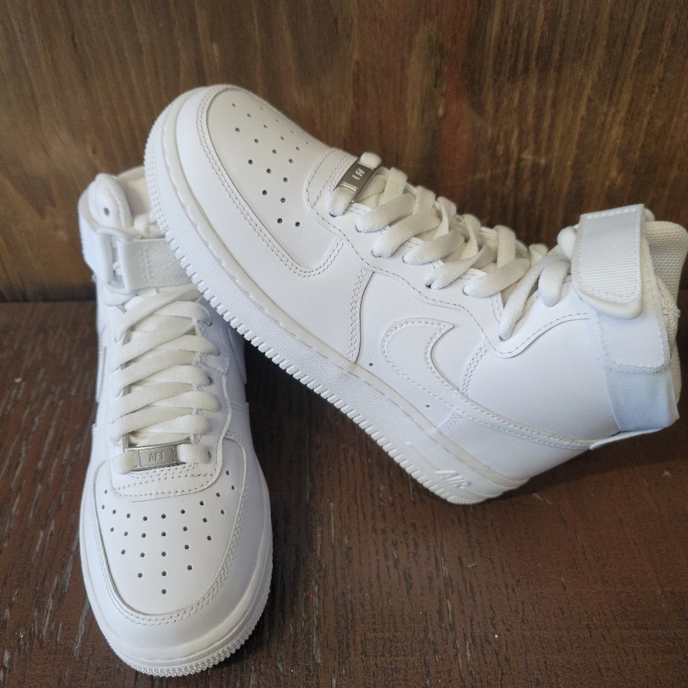Womens Nike Air Force 1 Hi '07